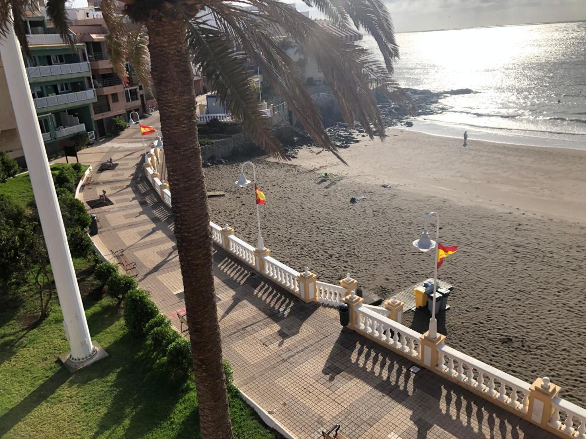 Espectacular en primera línea de la playa Telde Exterior foto