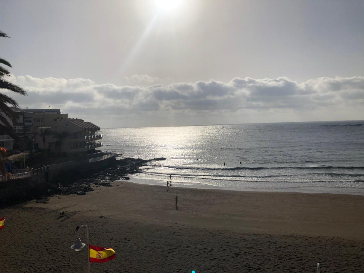 Espectacular en primera línea de la playa Telde Exterior foto