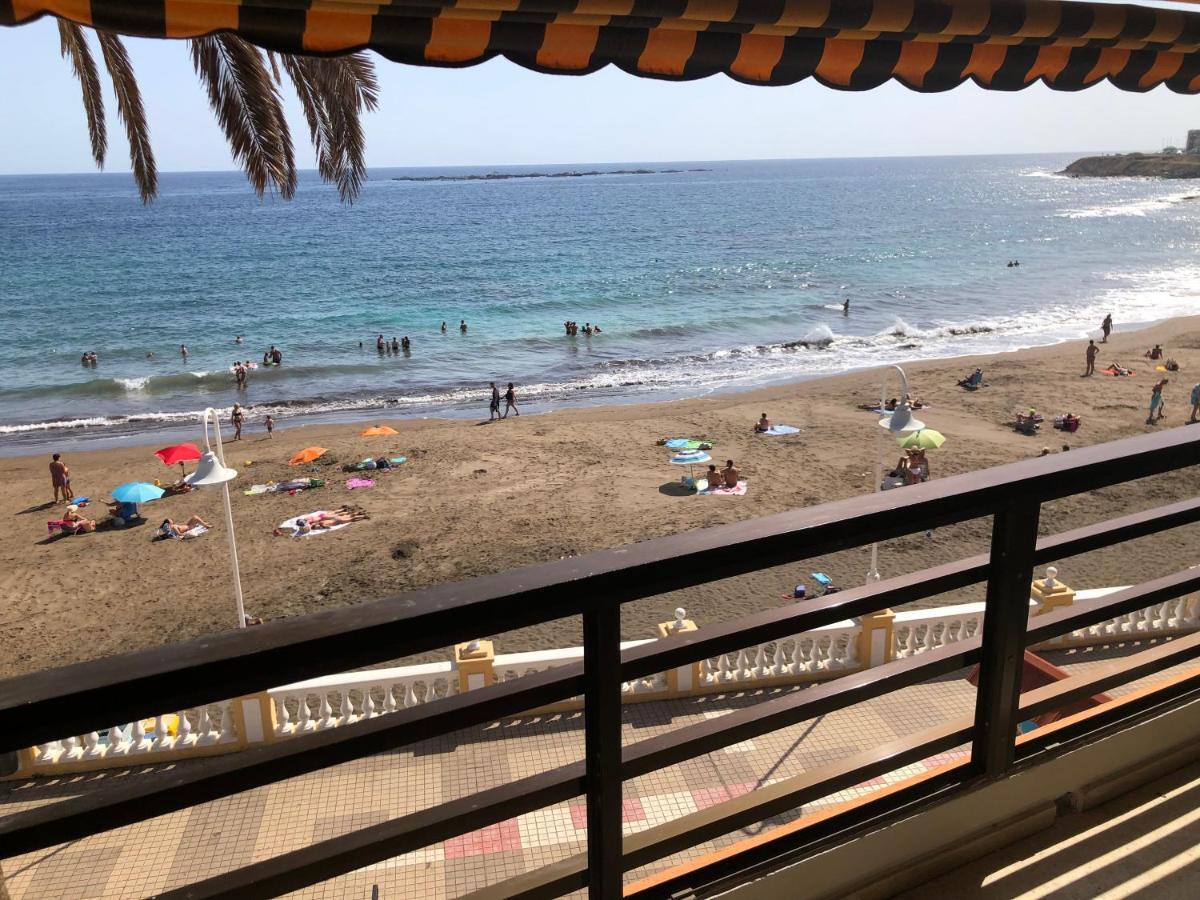 Espectacular en primera línea de la playa Telde Exterior foto